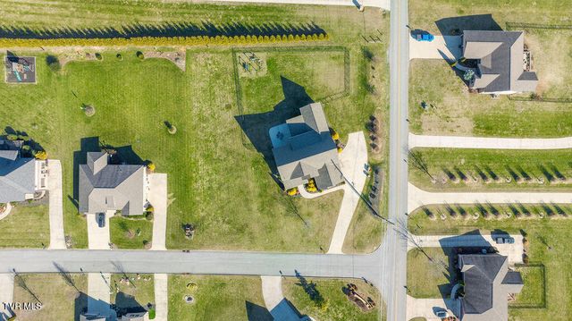 1024 Little Shadden Way, Gray, TN 37615