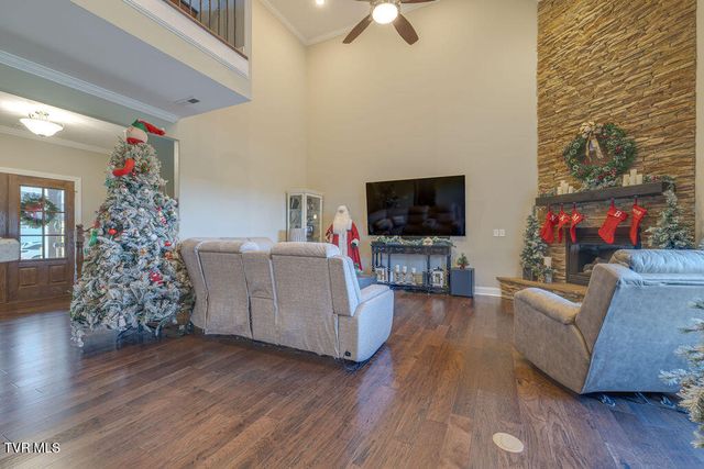 1024 Little Shadden Way, Gray, TN 37615