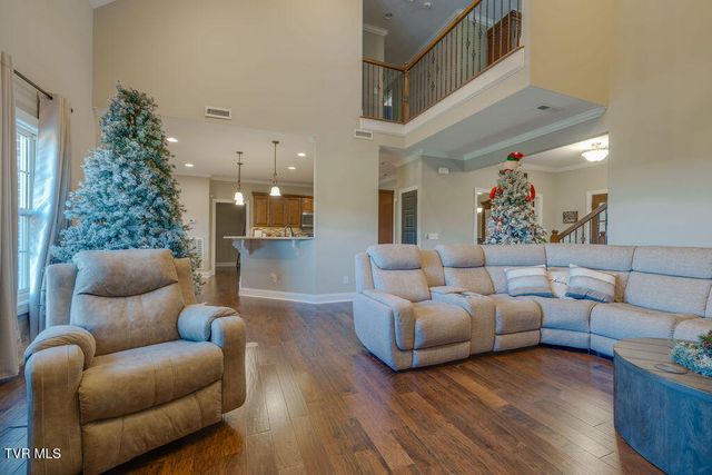 1024 Little Shadden Way, Gray, TN 37615