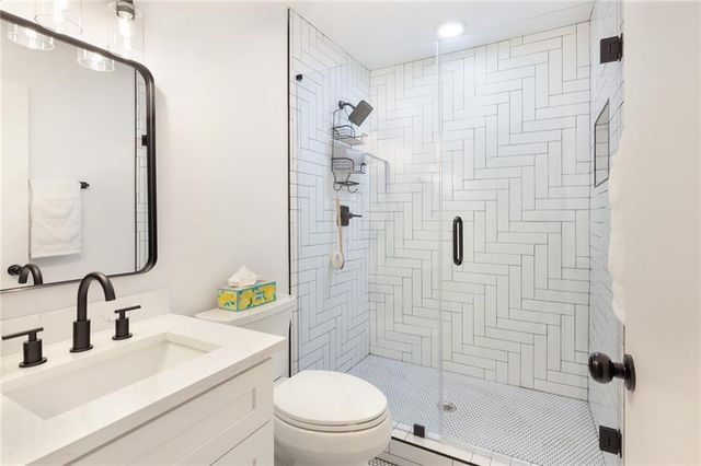 403 Tuxworth Circle, Decatur, GA 30033