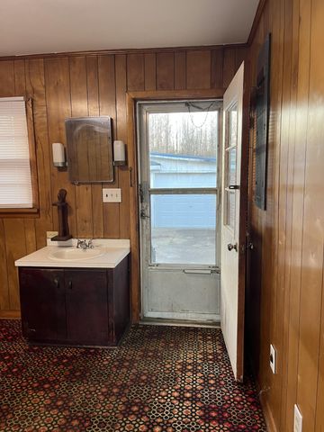 4415 Highway 43, Ethridge, TN 38456