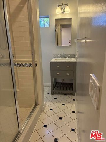 341 S Palm Drive Guesthouse, Beverly Hills, CA 90212