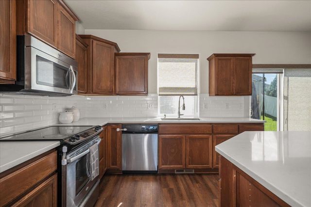 5505 S Talon Peak Dr, Spokane, WA 99224