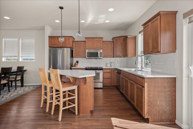 5505 S Talon Peak Dr, Spokane, WA 99224