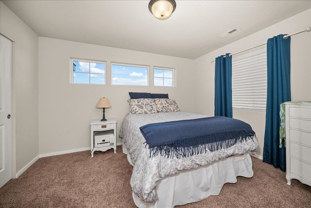 5505 S Talon Peak Dr, Spokane, WA 99224