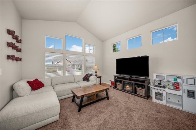 5505 S Talon Peak Dr, Spokane, WA 99224