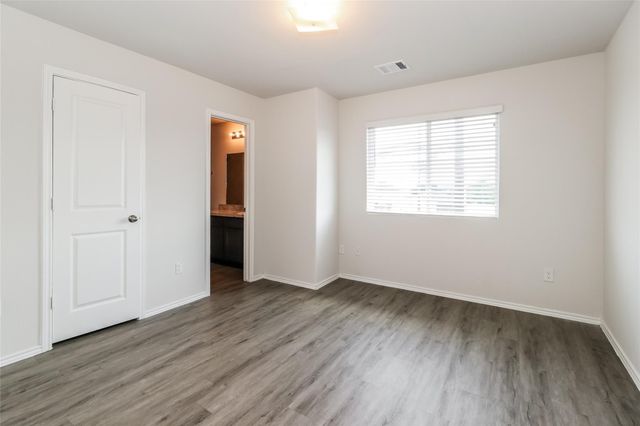 21650 Mamba Way, Houston, TX 77073