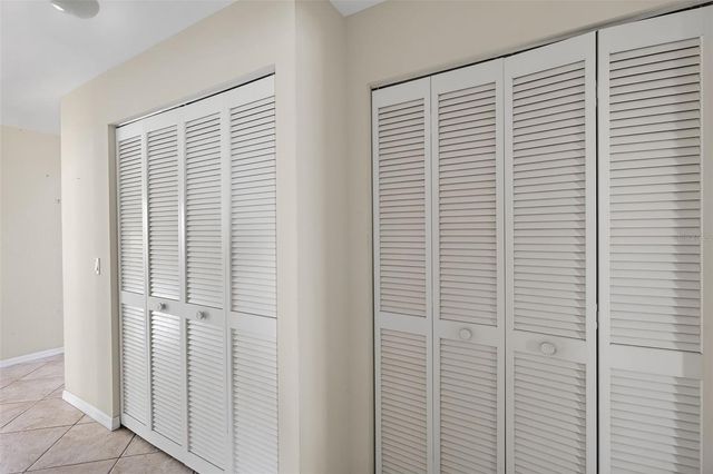 1803 ASHLEY DRIVE, Venice, FL 34292