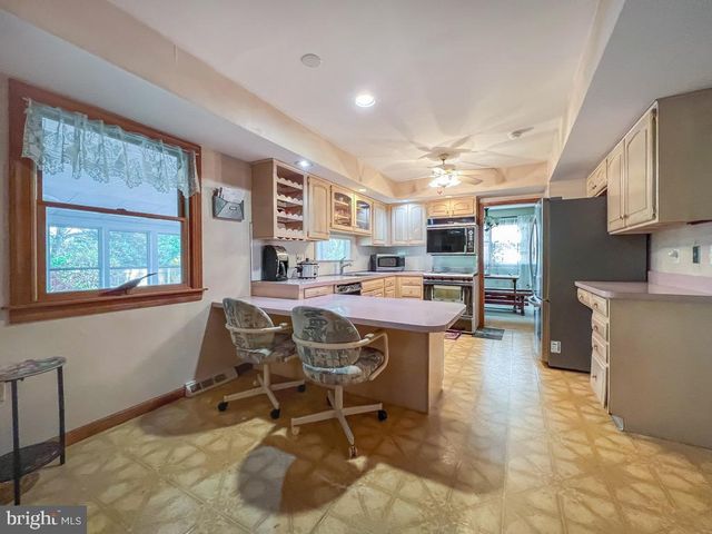 1215 TEMPERANCE LN, Richboro, PA 18954