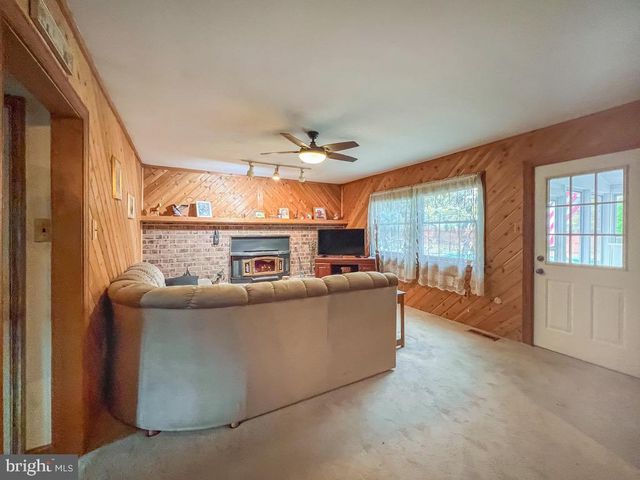 1215 TEMPERANCE LN, Richboro, PA 18954