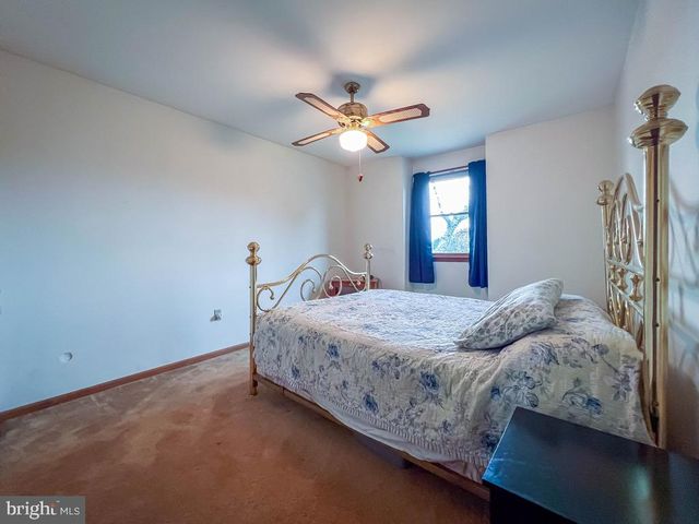 1215 TEMPERANCE LN, Richboro, PA 18954