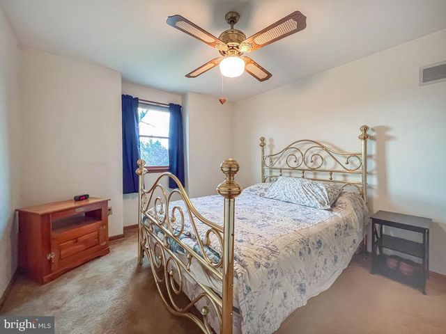 1215 TEMPERANCE LN, Richboro, PA 18954