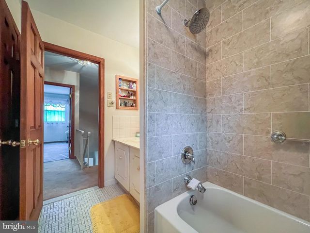 1215 TEMPERANCE LN, Richboro, PA 18954