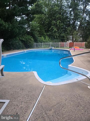 1215 TEMPERANCE LN, Richboro, PA 18954