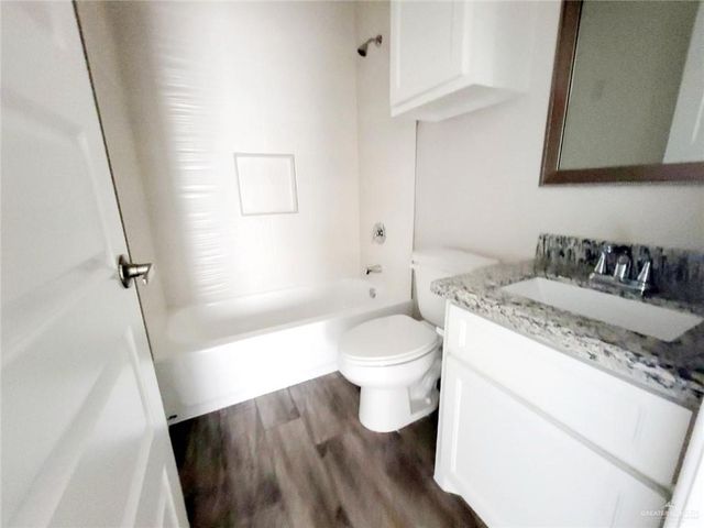 1424 Alta Vista Drive 2, Weslaco, TX 78596
