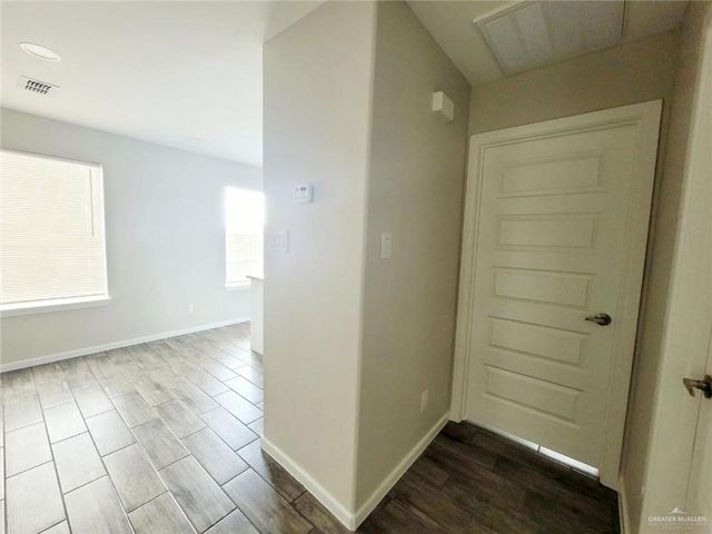 1424 Alta Vista Drive 2, Weslaco, TX 78596