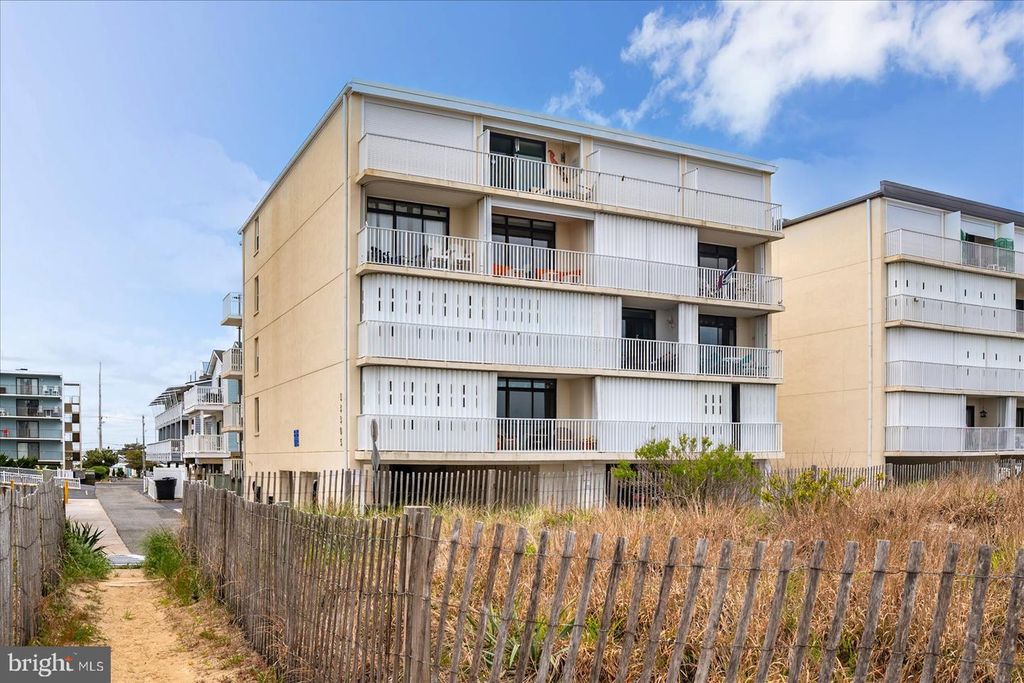 Image 2 of property listing at 13305 WIGHT ST #103, Ocean City, MD 21842