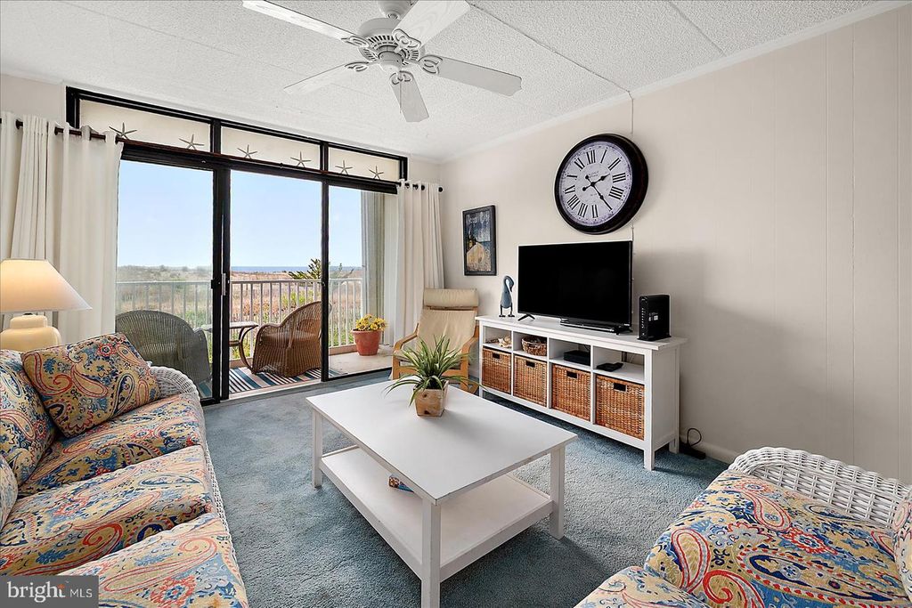 Image 4 of property listing at 13305 WIGHT ST #103, Ocean City, MD 21842