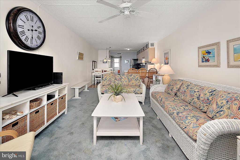 Image 6 of property listing at 13305 WIGHT ST #103, Ocean City, MD 21842