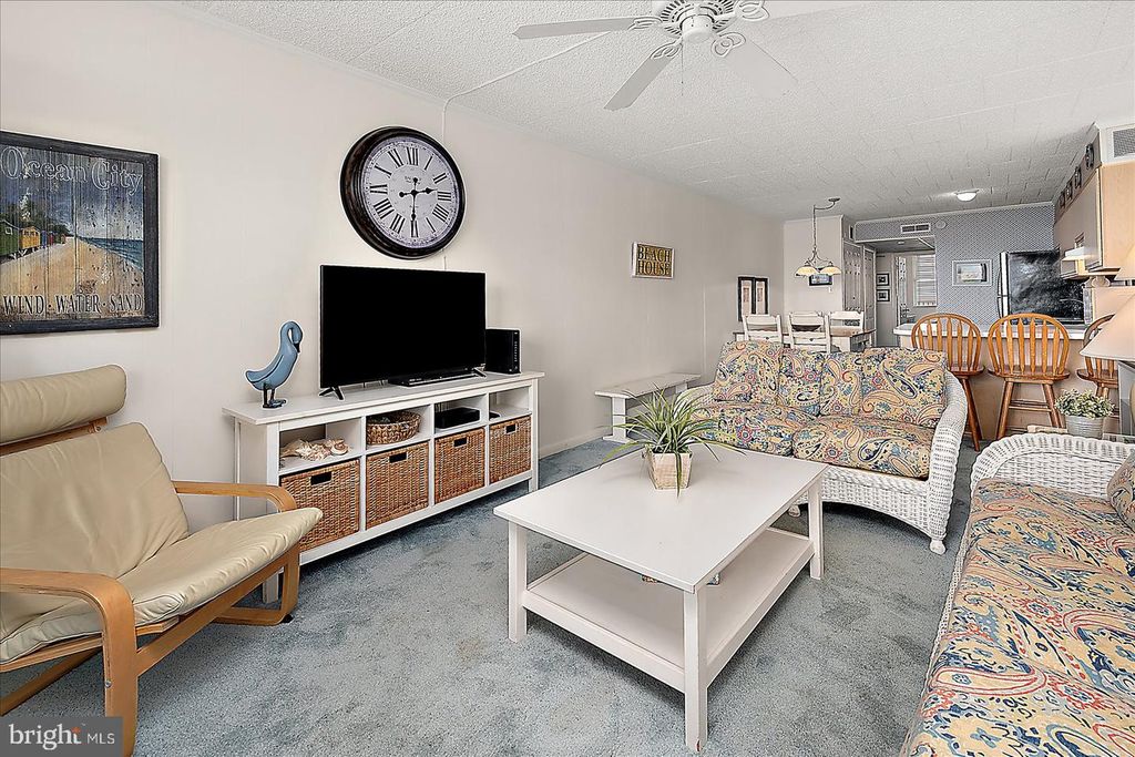 Image 8 of property listing at 13305 WIGHT ST #103, Ocean City, MD 21842