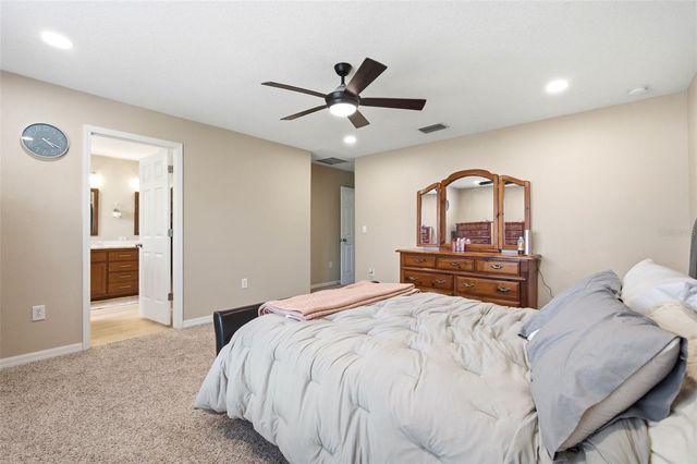 12442 SAULSTON PLACE, Hudson, FL 34669