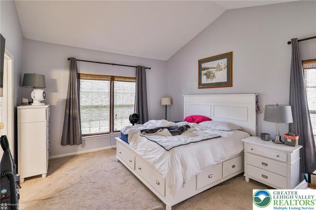 1360 Hennaberry Lane, Forks Twp, PA 18040