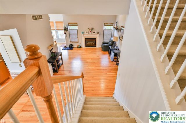 1360 Hennaberry Lane, Forks Twp, PA 18040