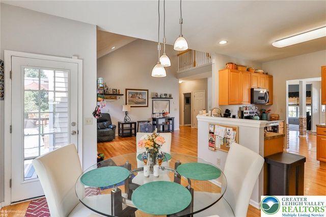 1360 Hennaberry Lane, Forks Twp, PA 18040