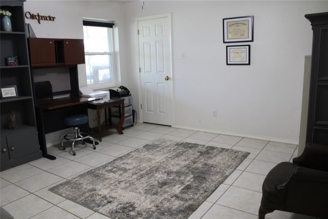 9612 West Highway 199, Poolville, TX 76487