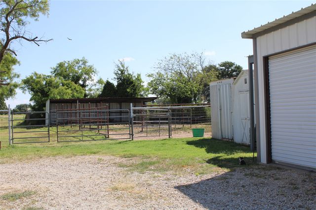 9612 West Highway 199, Poolville, TX 76487