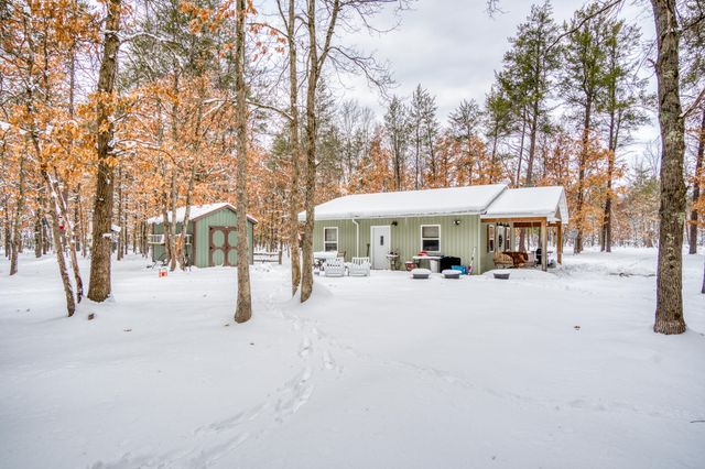 4813 W 48th Street, Pleasant Plains Twp, MI 49304