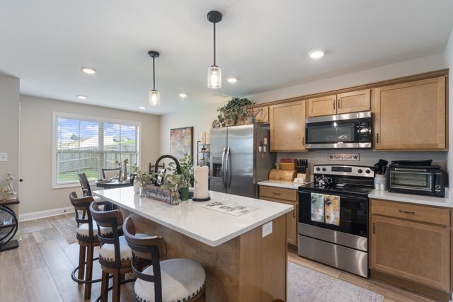 1386 Isaiah Dr, Clarksville, TN 37042