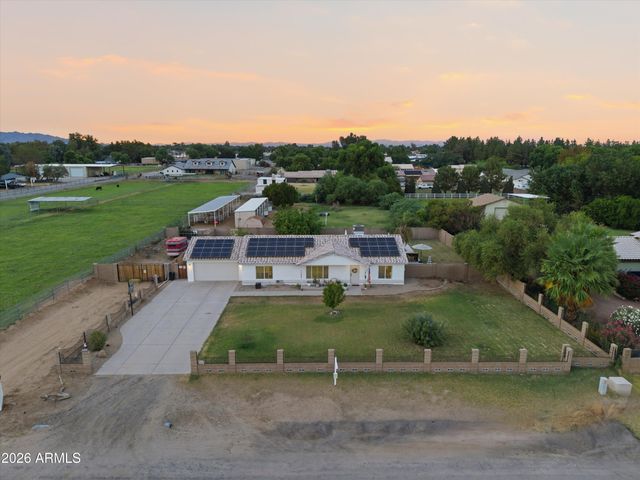 17624 W MARYLAND Avenue, Waddell, AZ 85355