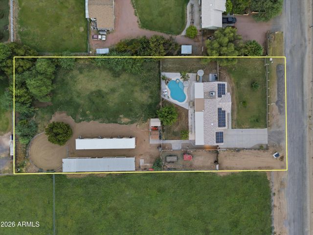 17624 W MARYLAND Avenue, Waddell, AZ 85355