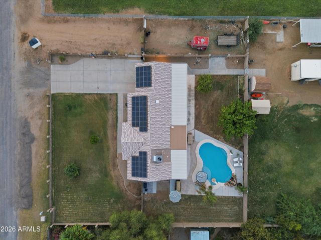 17624 W MARYLAND Avenue, Waddell, AZ 85355