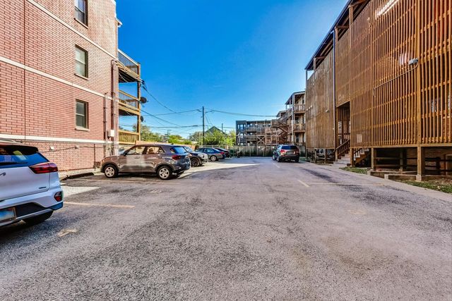 6209 S Dorchester Avenue 1, Chicago, IL 60637