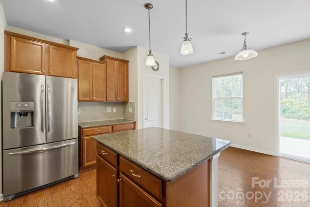 10329 Ebbets Road, Charlotte, NC 28273