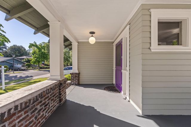 1735 N Hunter Avenue, Stockton, CA 95204