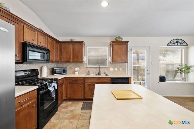 2137 Pearson Way, Round Rock, TX 78665
