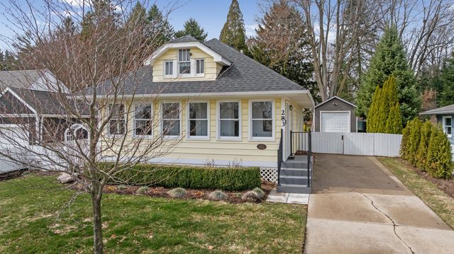 283 Morton Street, Bruce Twp, MI 48065