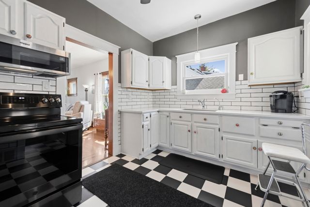 283 Morton Street, Bruce Twp, MI 48065