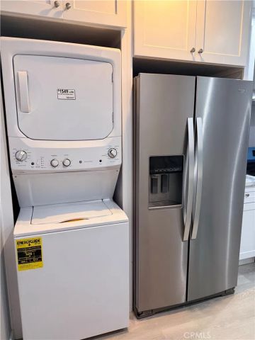 2101 W Canton, Long Beach, CA 90810