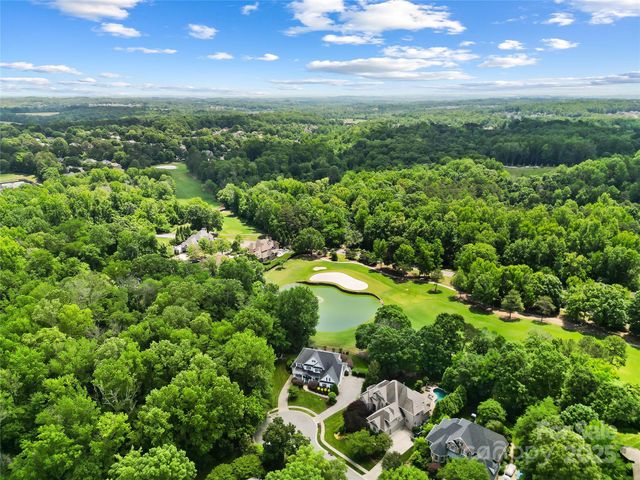 19946 River Falls Drive, Davidson, NC 28036
