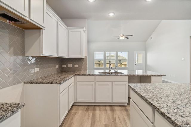 121 Alyssa Cove, San Antonio, TX 78253