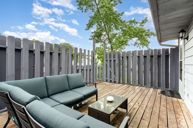 711 Cherry Hollow Road, A, Columbus, OH 43228
