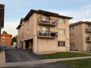 9533 Minnick Avenue 3E, Oak Lawn, IL 60453