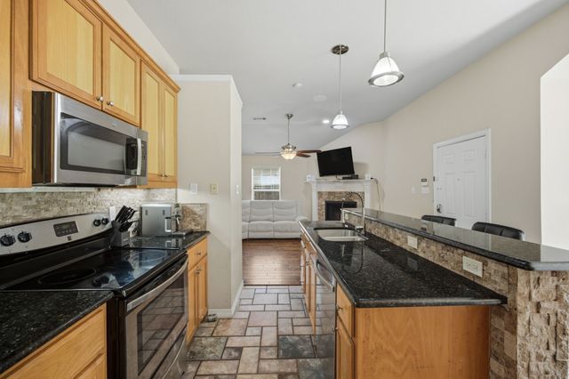 416 Scott Lane, Pilot Point, TX 76258