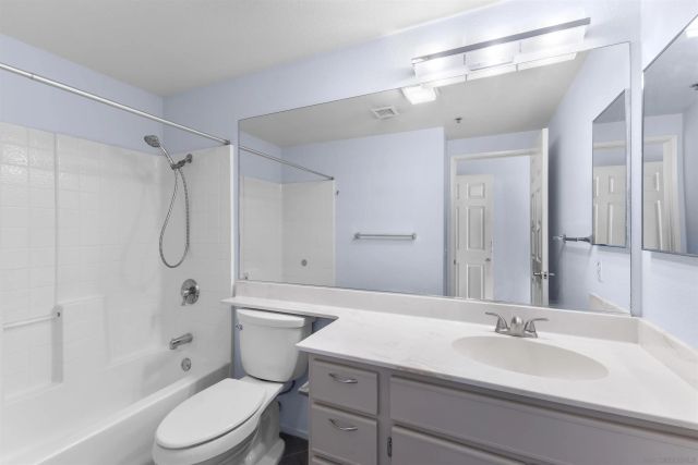 640 Camino De La Reina 1109, San Diego, CA 92108