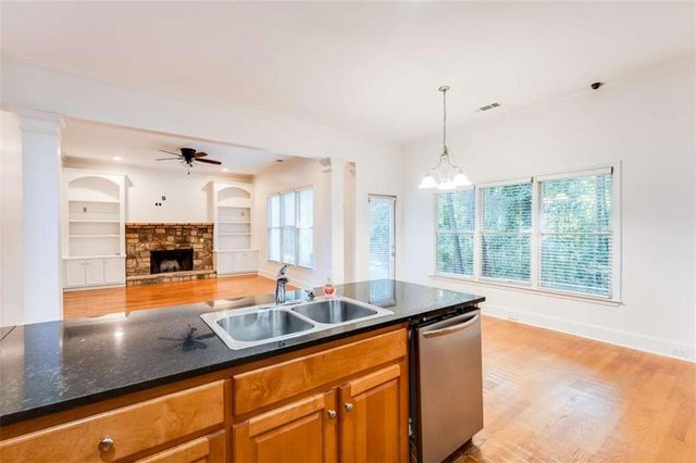 105 Beracah Walk, Atlanta, GA 30331