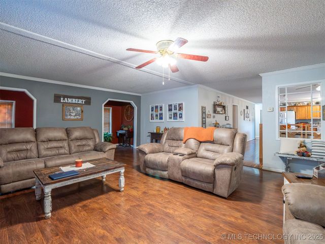 36 Gragg, Quinton, OK 74561